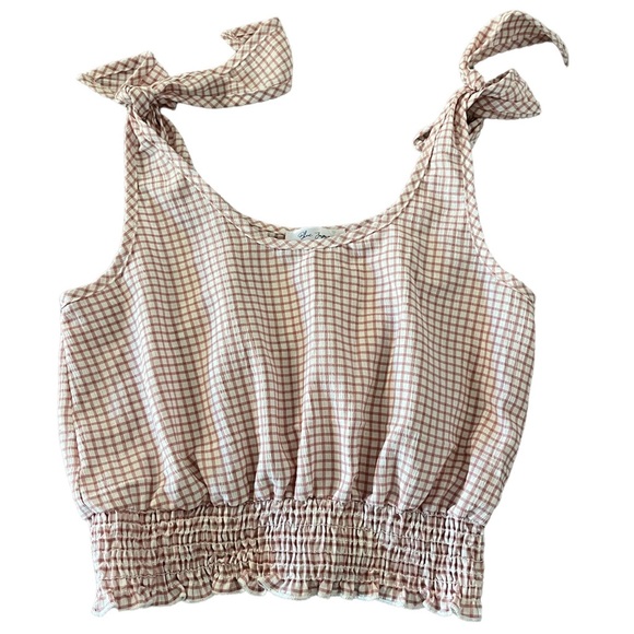 Pink and white crop top, medium - Picture 1 of 5